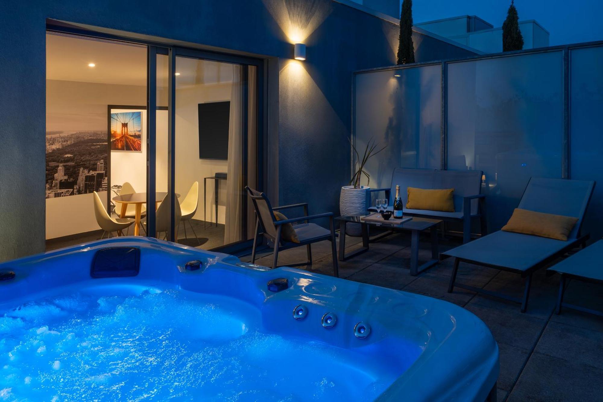 King Suite Spa Bath Terrace Non-Smoking