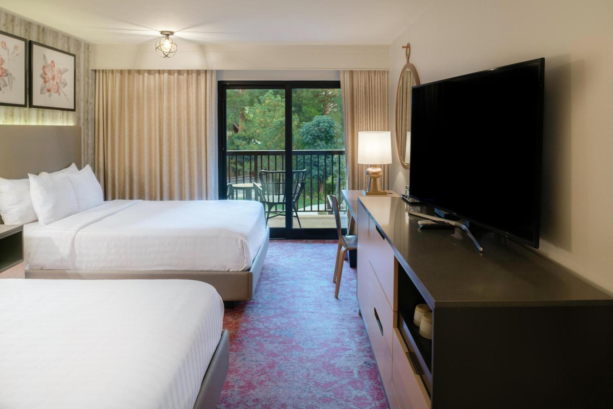Room with Two Queen Beds and Canyon View,1758494564:JPEG