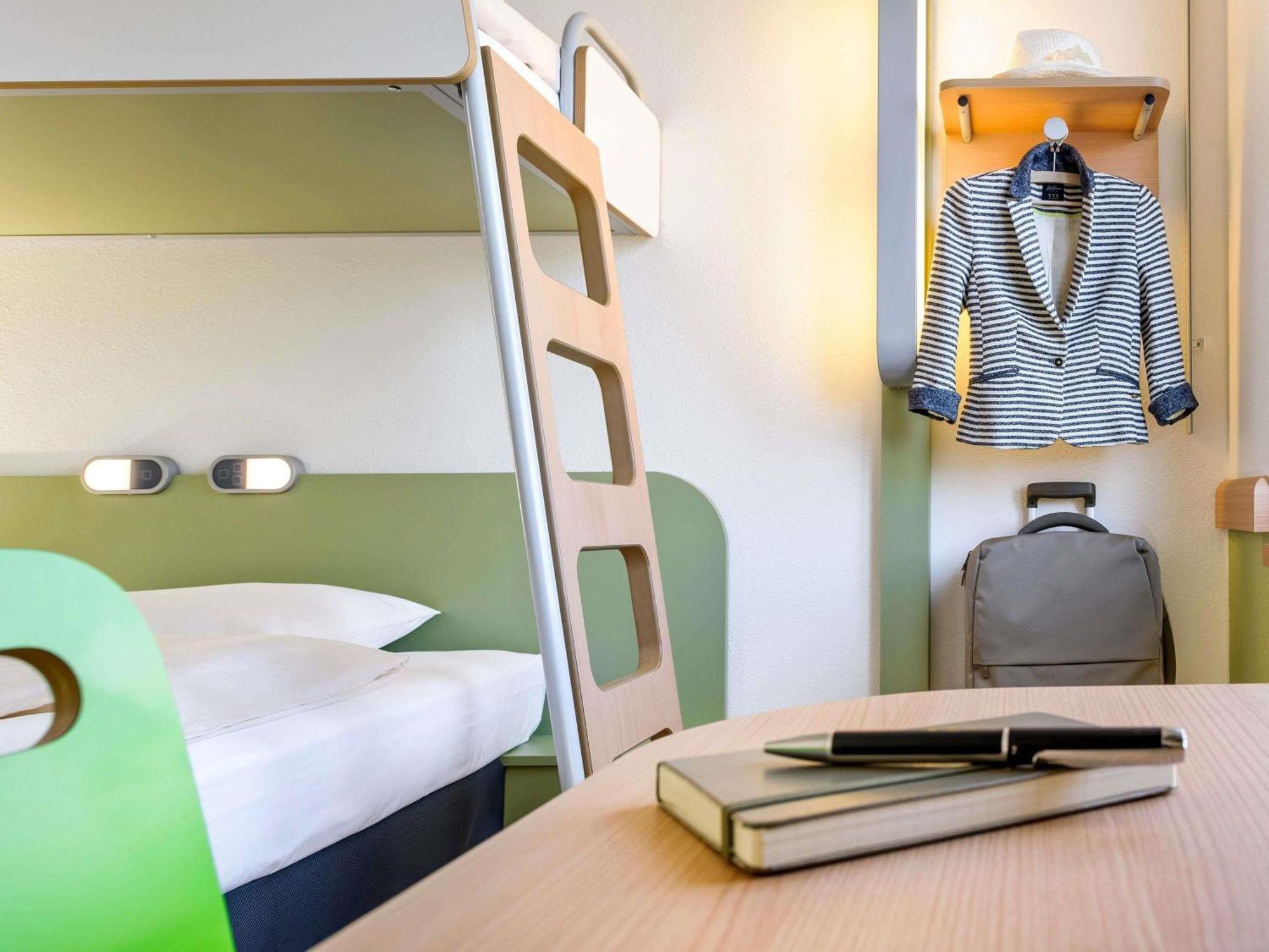 Triple Room 2 Single Beds 1 Bunk Bed