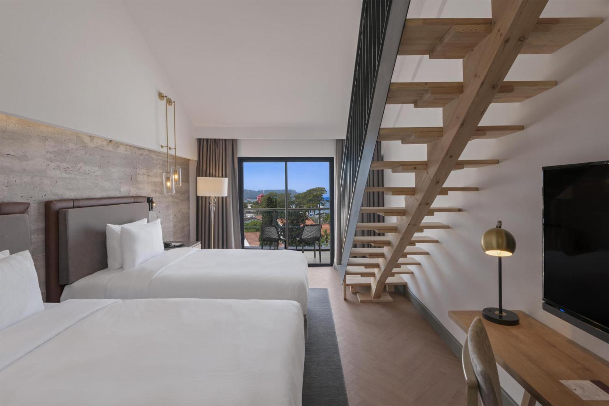 King Duplex Family Suite Sea View
