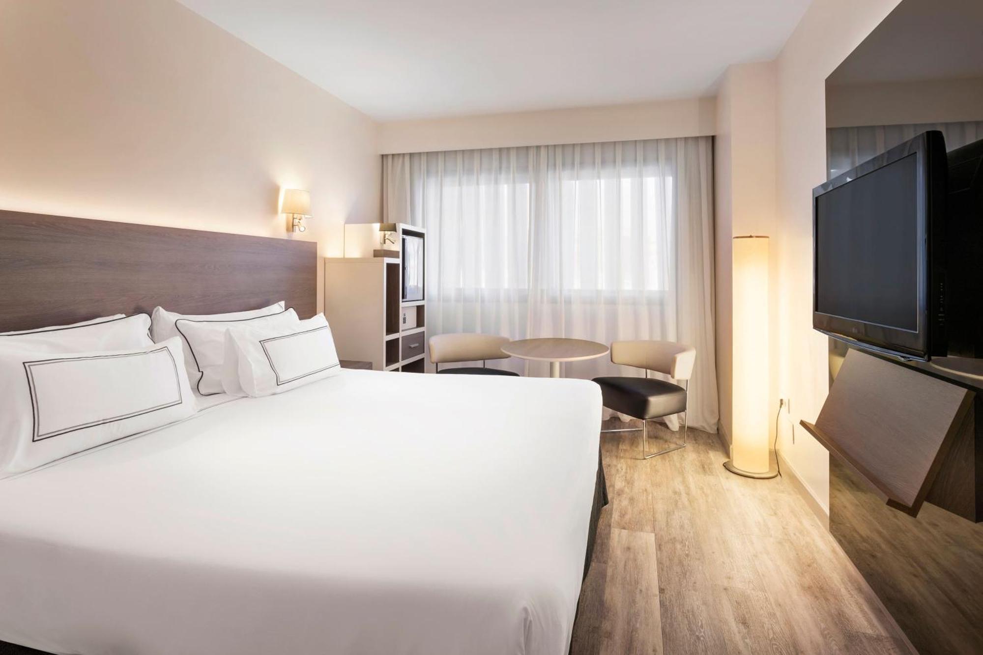 Double Room,1765799026:JPEG