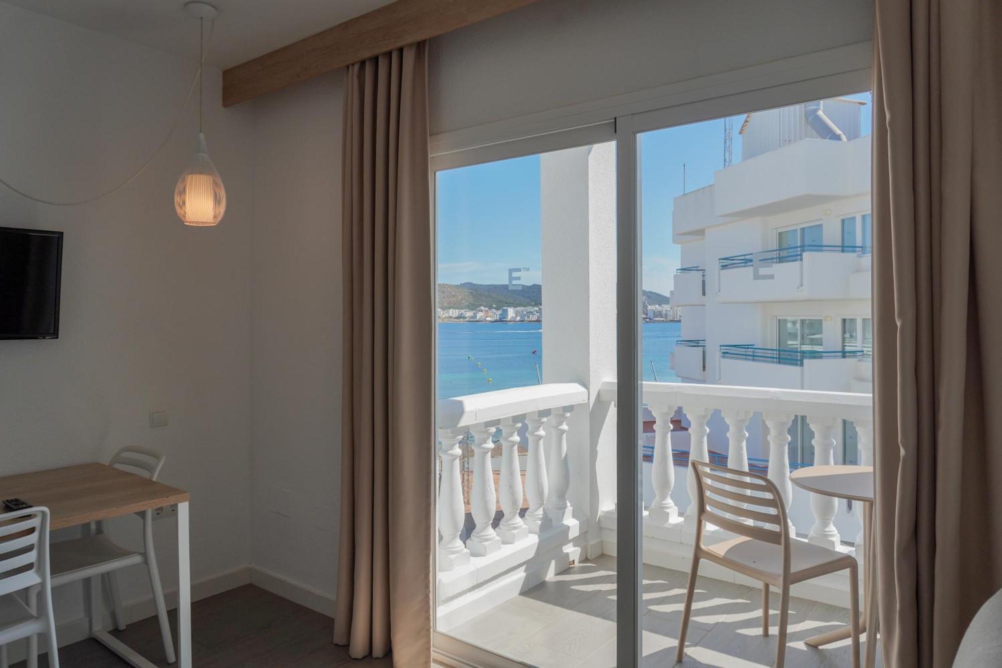 Studio Lateral Sea View