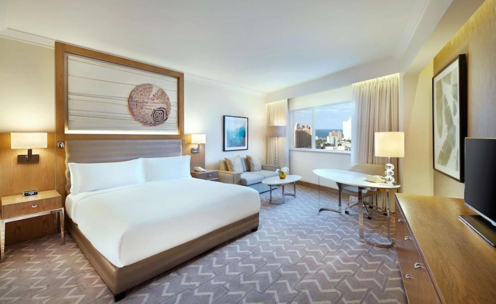 Deluxe King Room