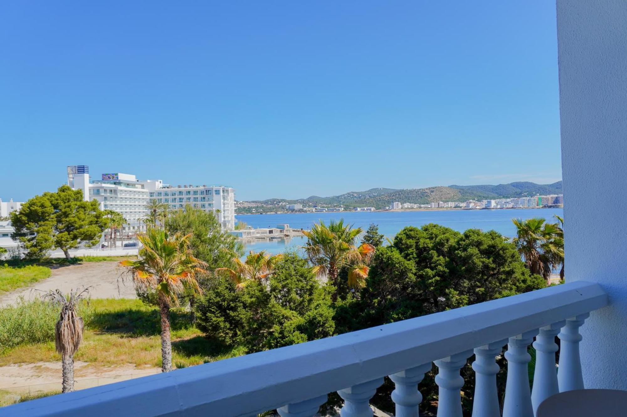 Apartment Sea View