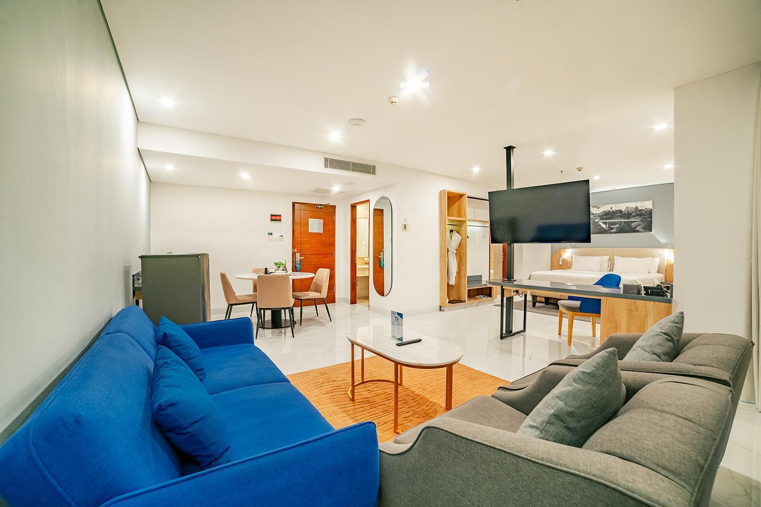 THE 1O1 Suite