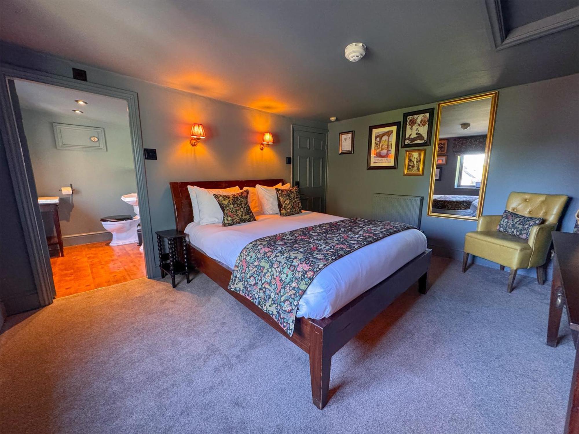 Deluxe Double Room Garden View