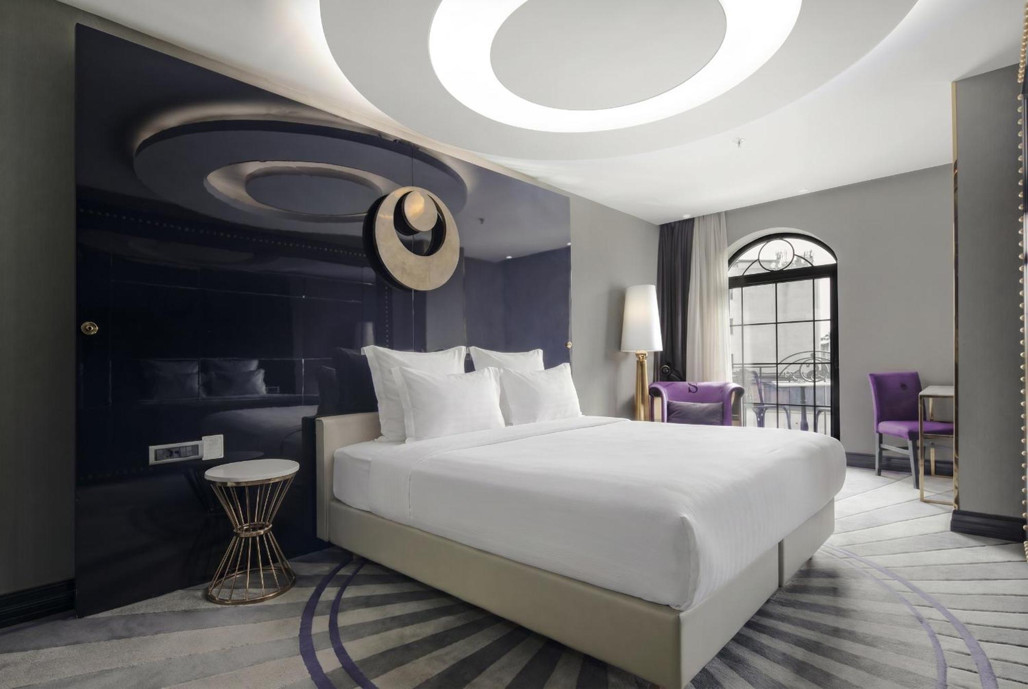 Deluxe Double Room Balcony