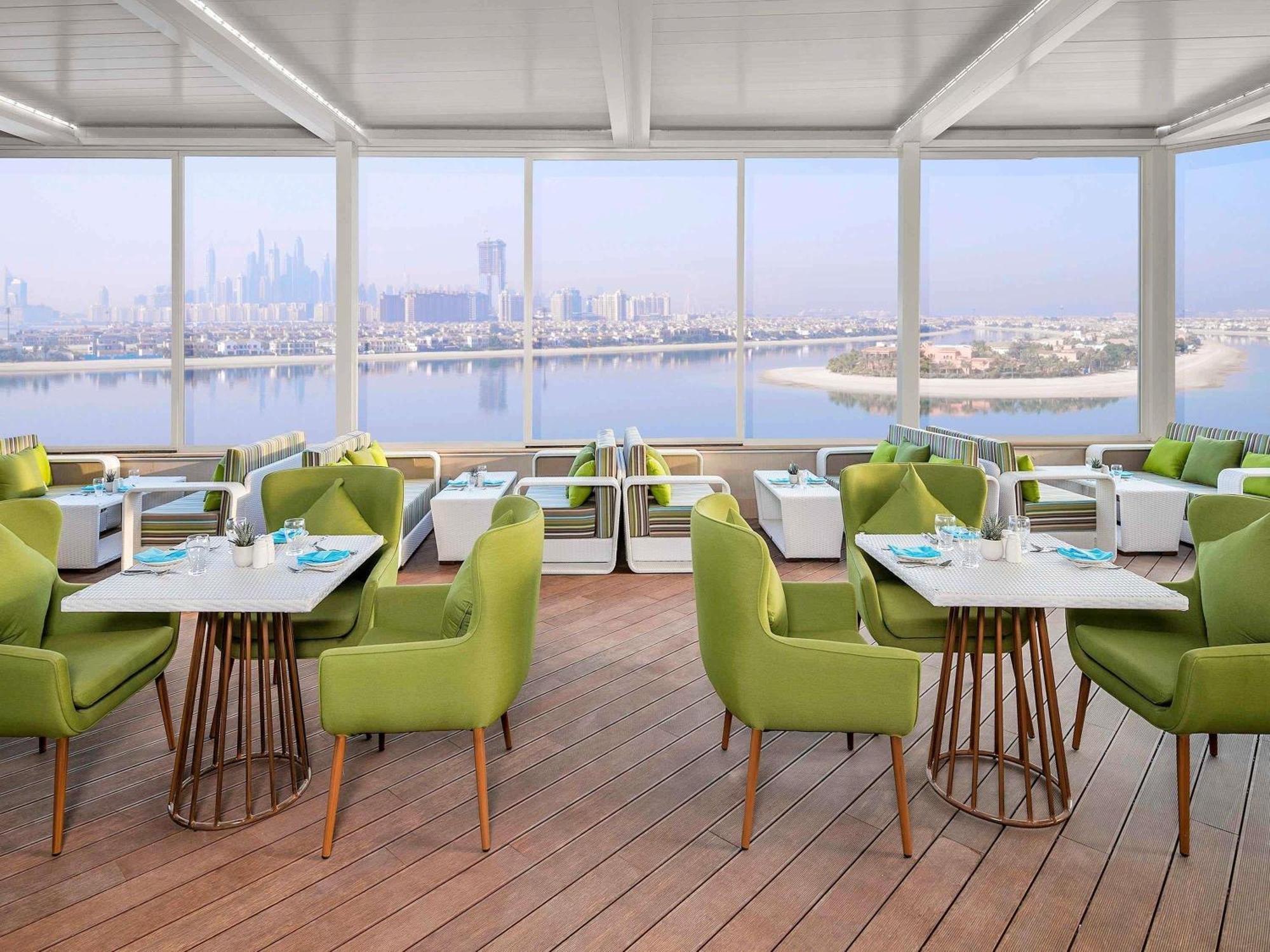 Premium Room Balcony Palm Sea View Club Lounge Access