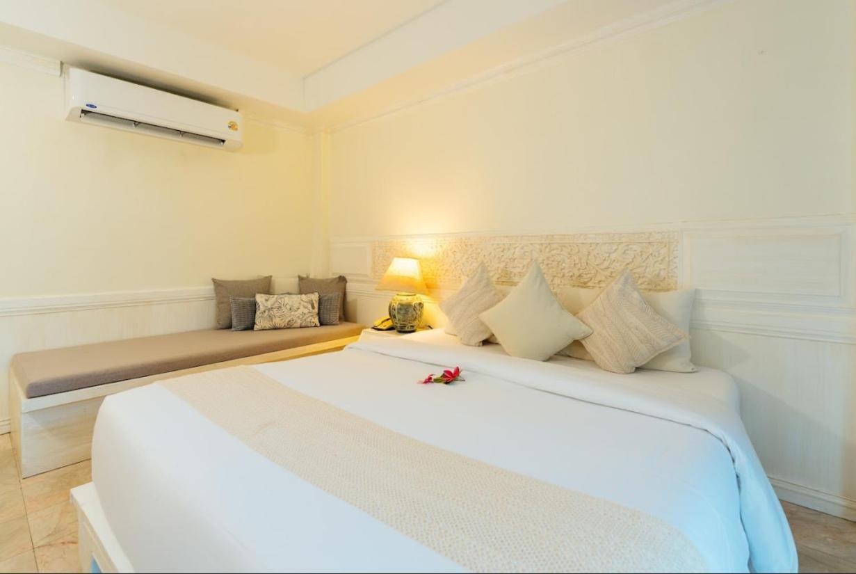 Grand Deluxe Double Room