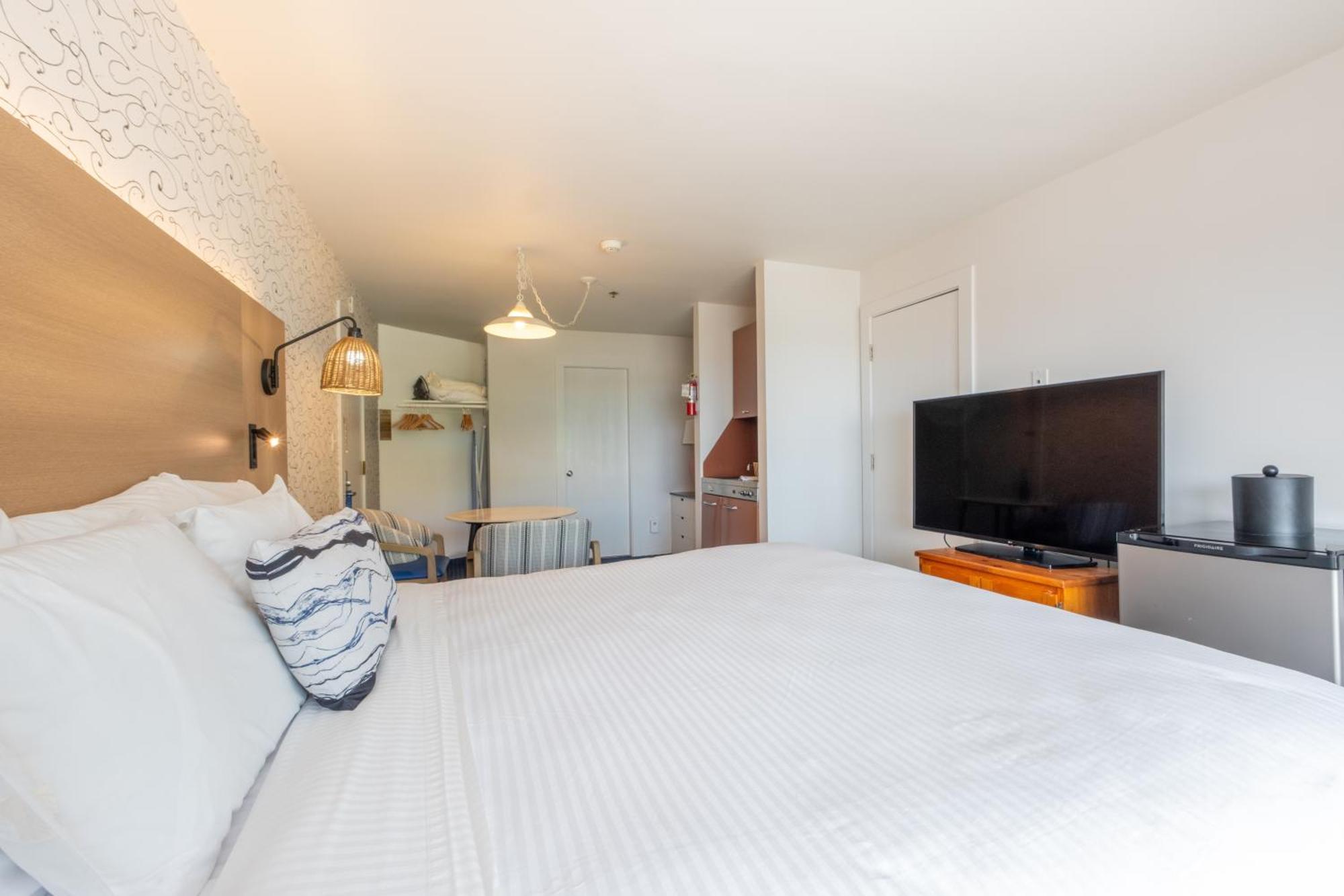 Main Building King Beach Street Efficiency