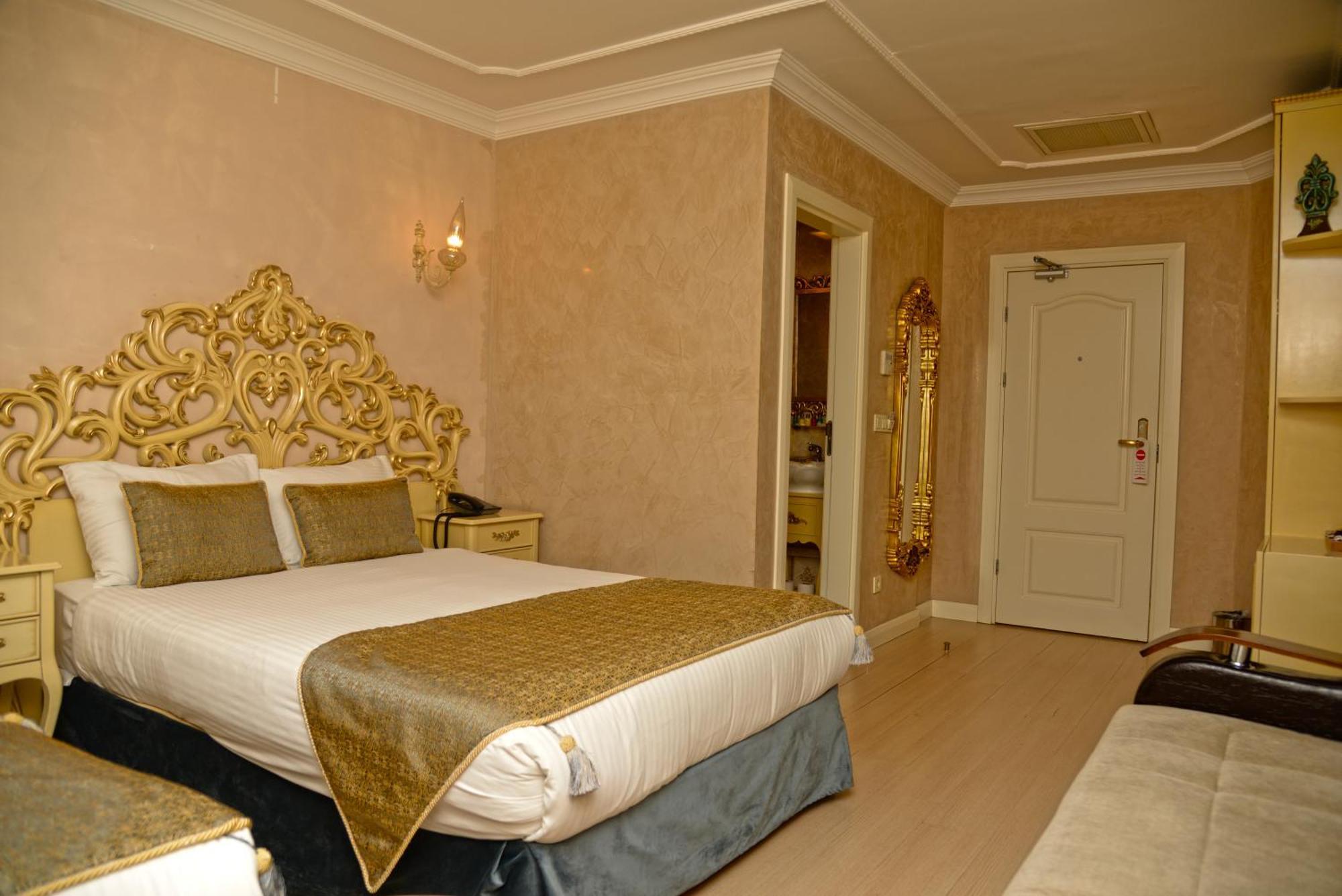 Superior Triple Room
