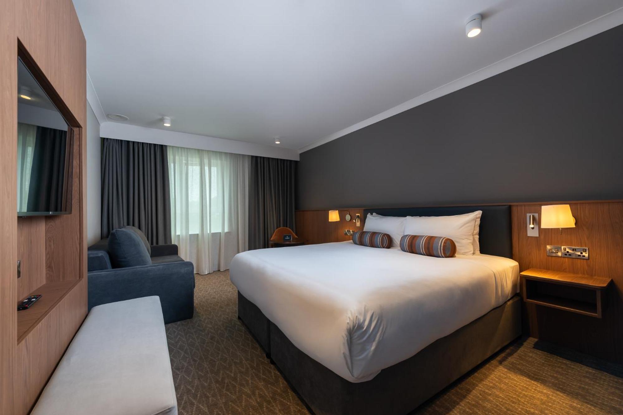 Deluxe Zimmer mit Kingsize-Bett