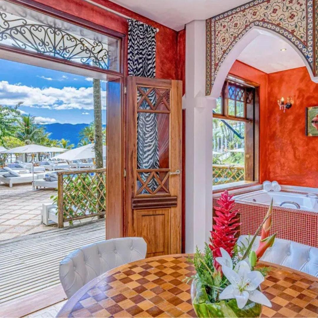 Suite with Sea View