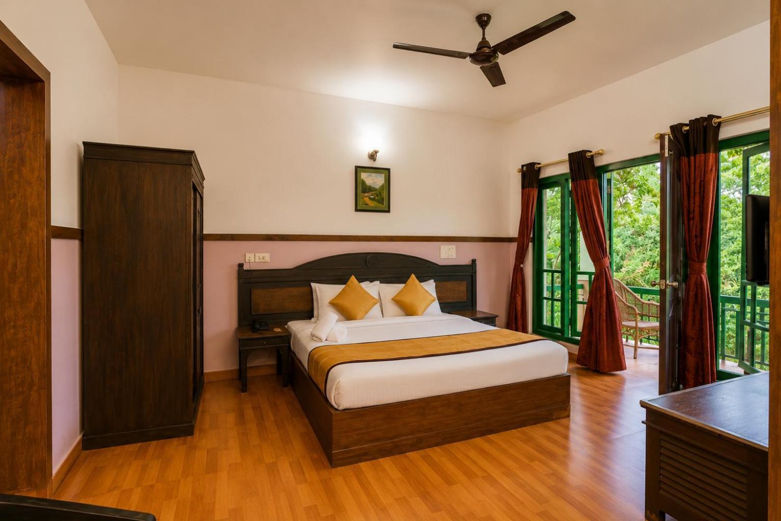 Woodside Deluxe Non AC Room