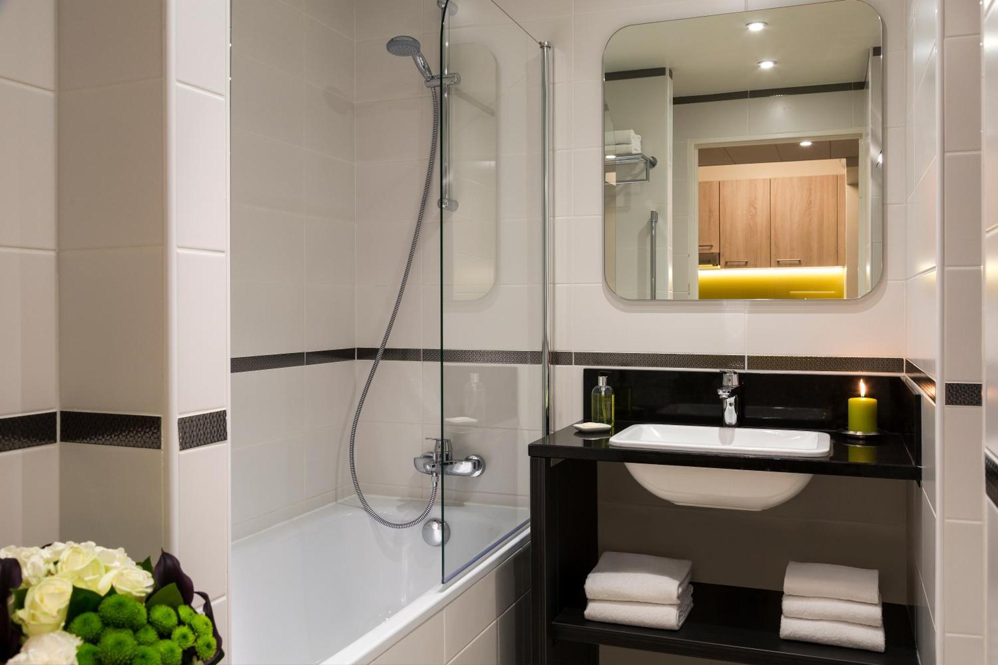 Apartamento com 1 Quarto