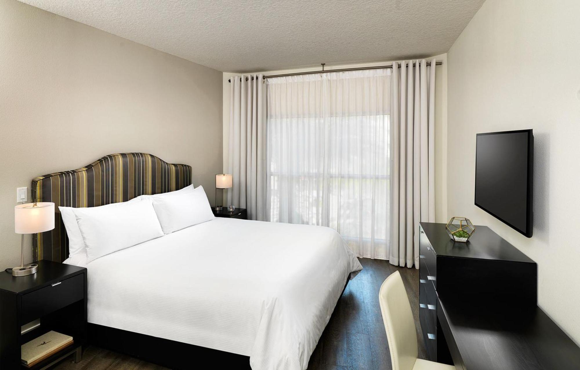 One-Bedroom Suite - Disability Access