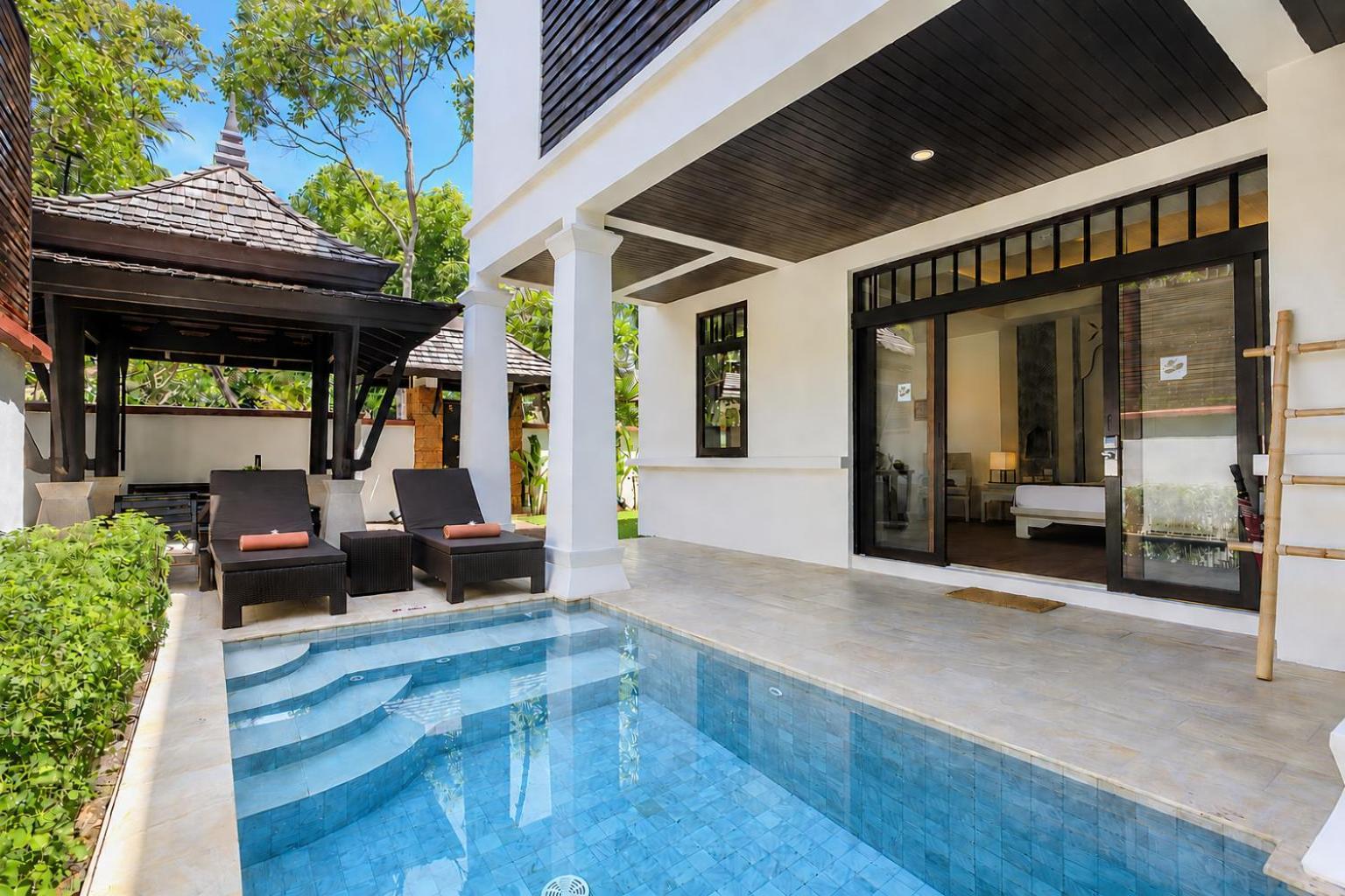 Private Garden Pool