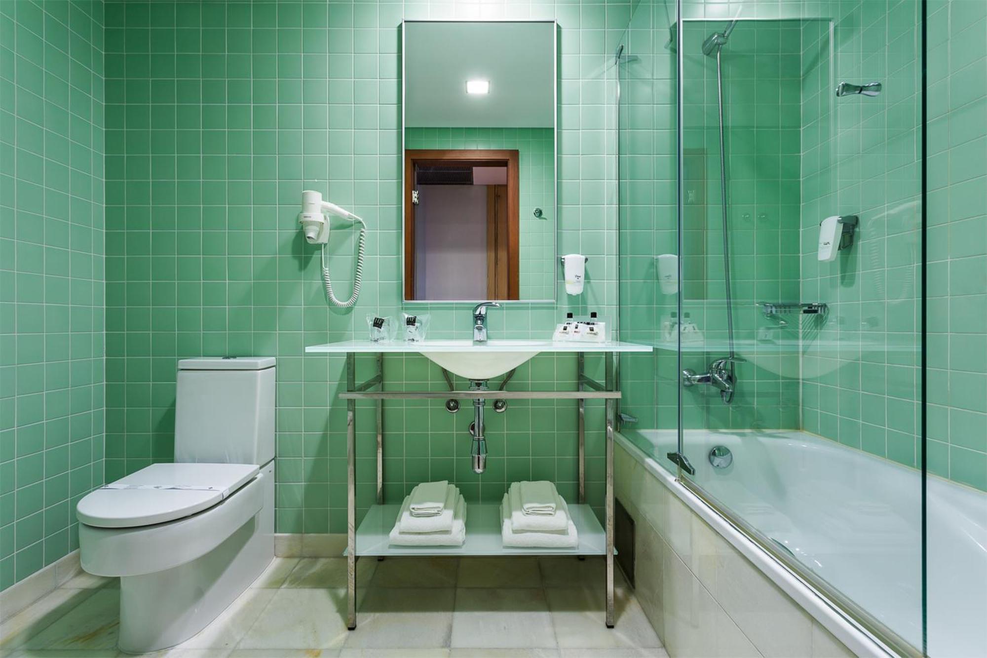 Economy Double or Twin Room