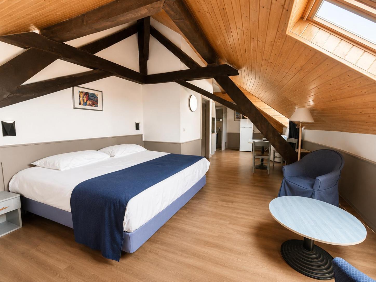Superior Double Room Kitchenette