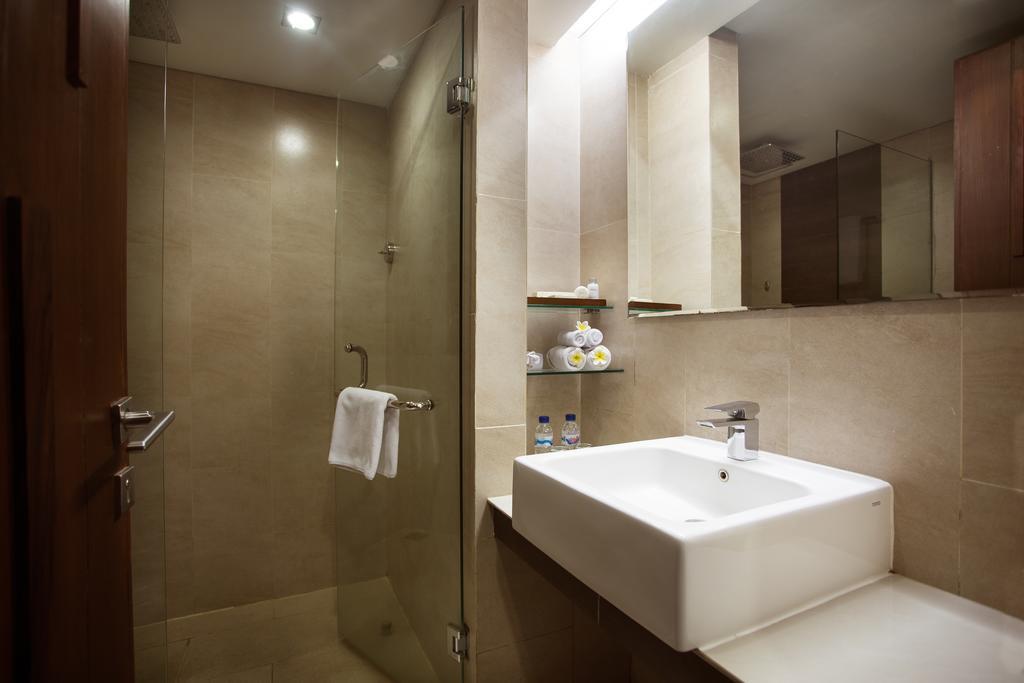 Double or Twin Room with Pool View