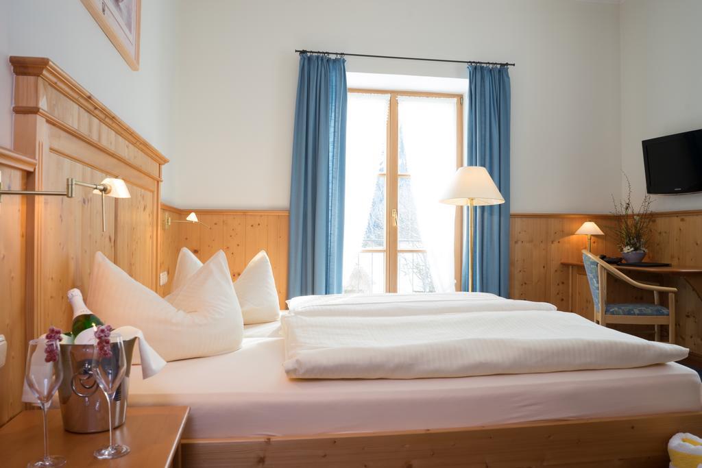 Double Room,1179139000:JPEG