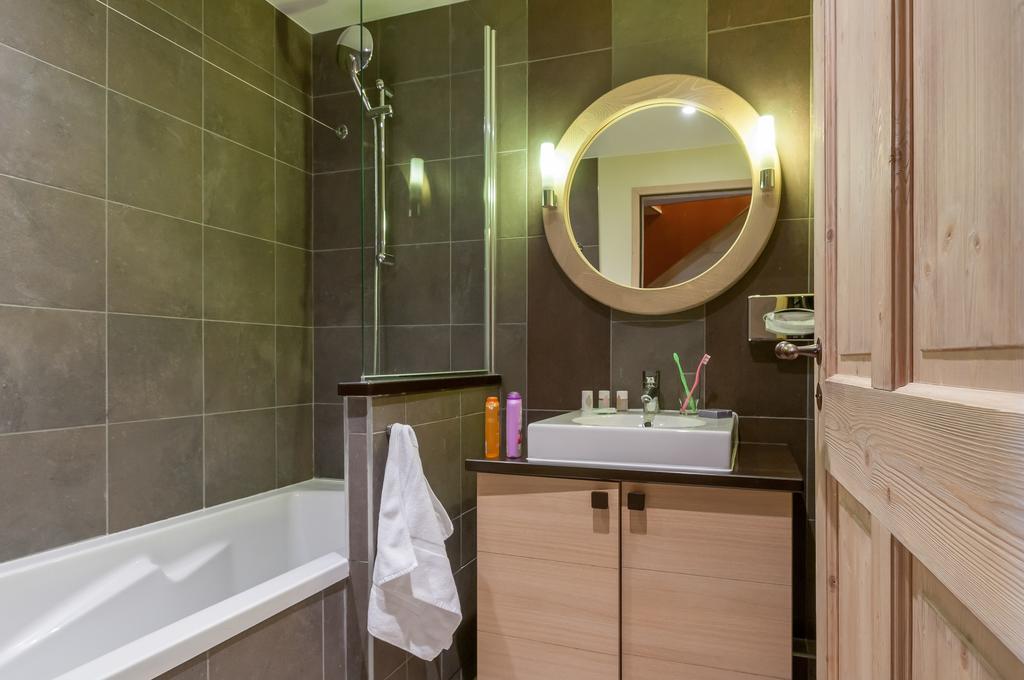 Two-Bedroom Apartment,256986165:JPEG