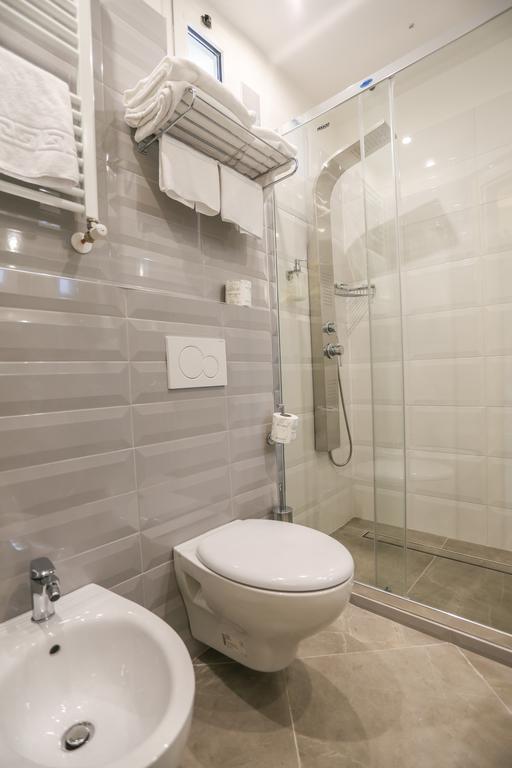 Deluxe Triple Room,254538337:JPEG