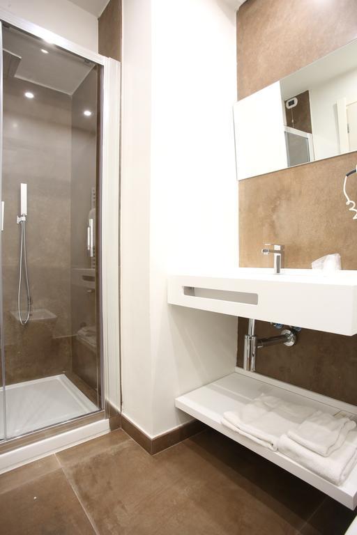 Standard Double Room with Spa Access
