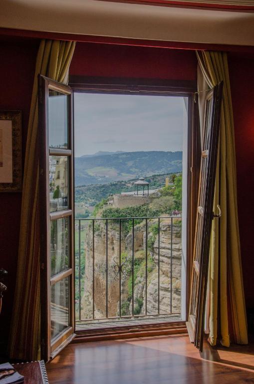 Chambre Double ou Lits Jumeaux avec Vue