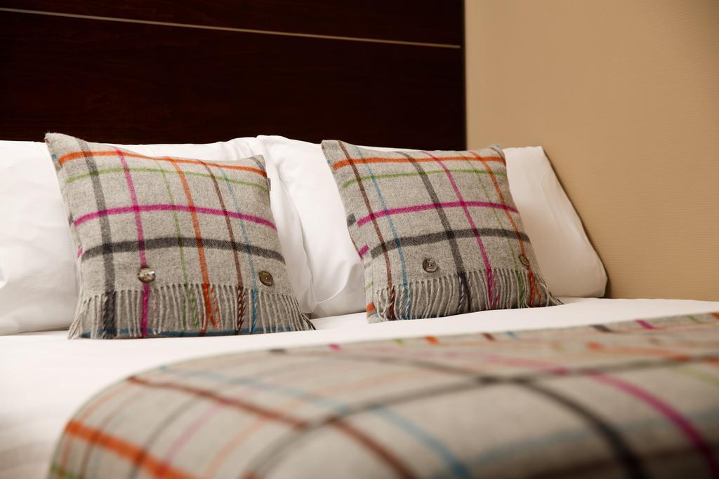 Camera Compatta con 1 Letto Matrimoniale