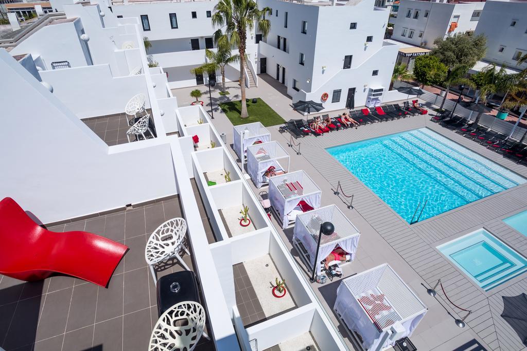 Luxe Suite met Uitzicht op het Zwembad