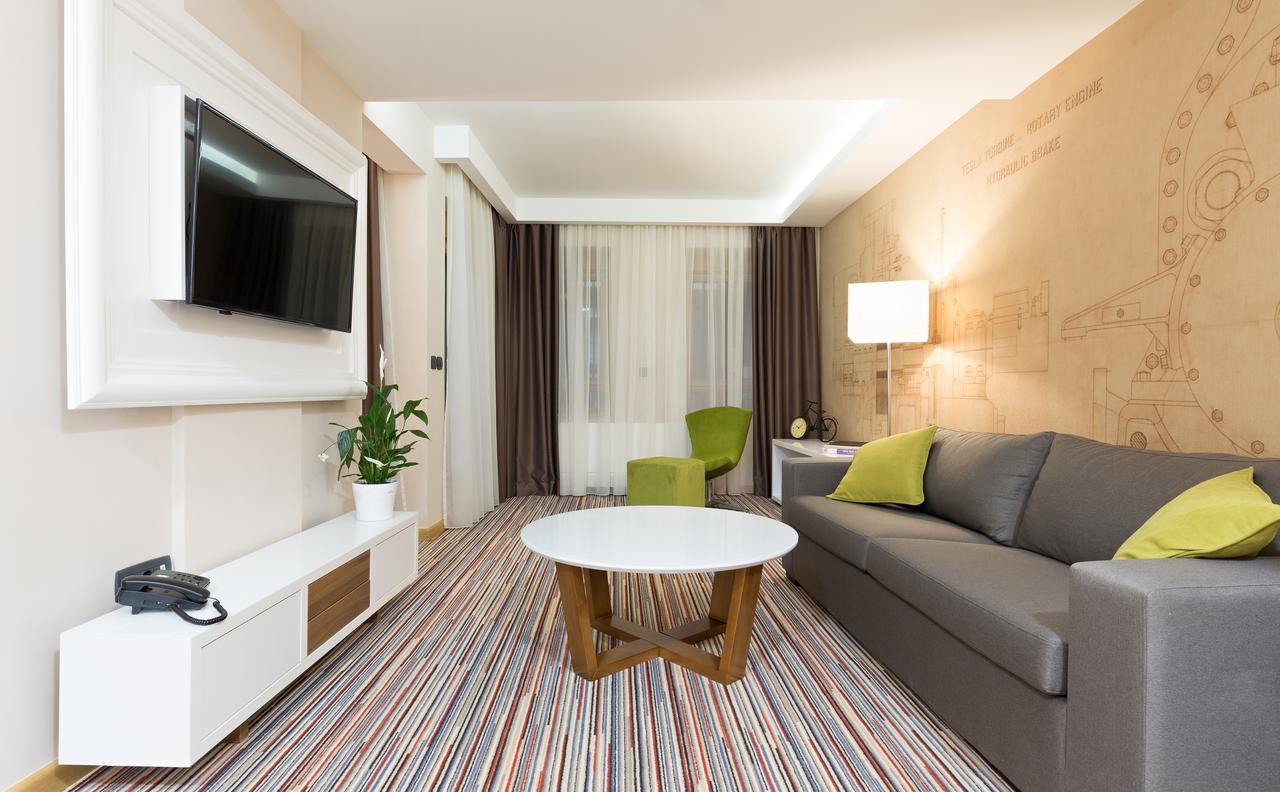 Junior Suite with Balcony,527178687:JPEG