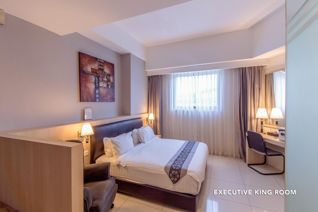 Executive King Room