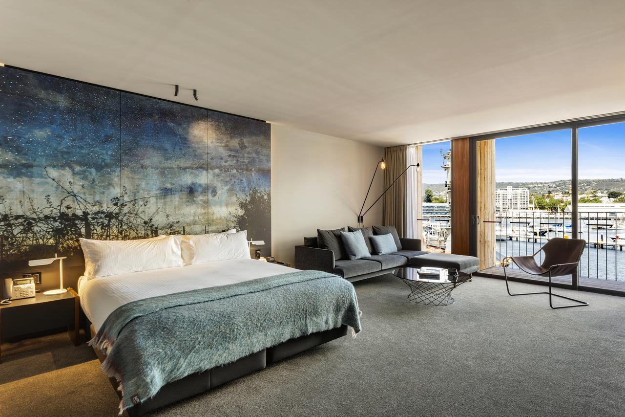 Superior Waterfront Room,631112502:JPEG