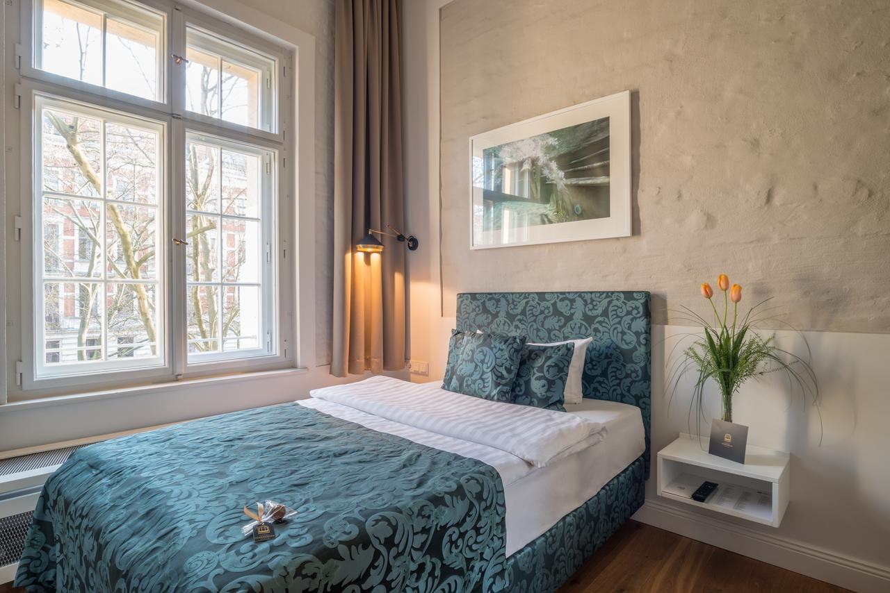 Comfort Single Room,641364867:JPEG