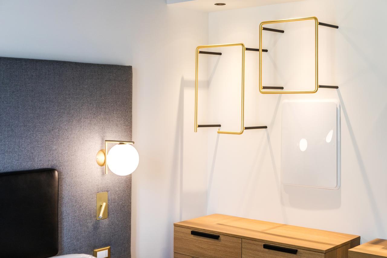 Doppelzimmer mit Balkon