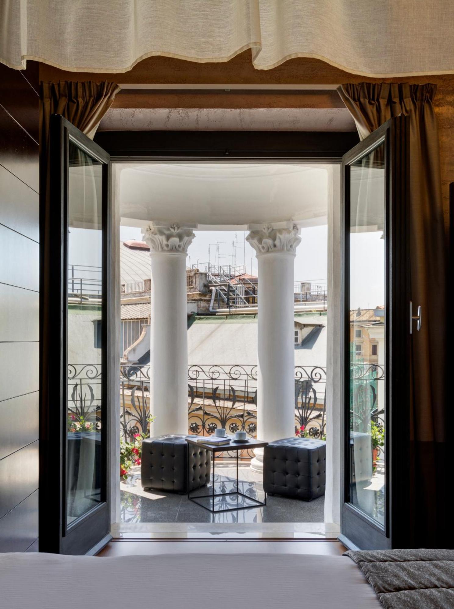 Royal Wellness Suite with Balcony,377251135:JPEG