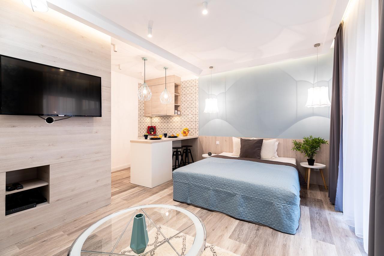 King Studio,1280000440:JPEG