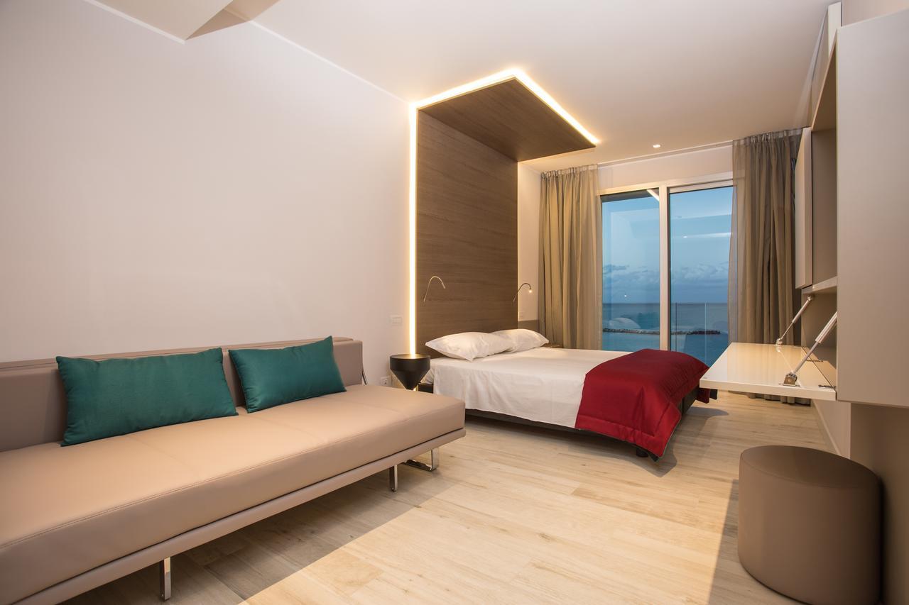 Chambre Quadruple - Vue sur Mer