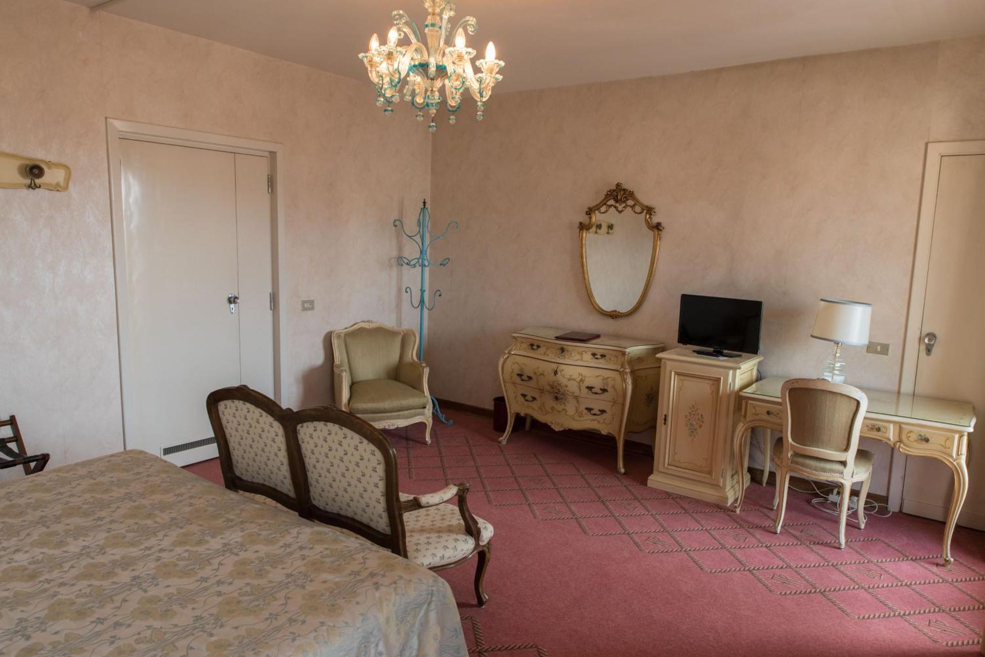 2 Onderling Verbonden Kamers