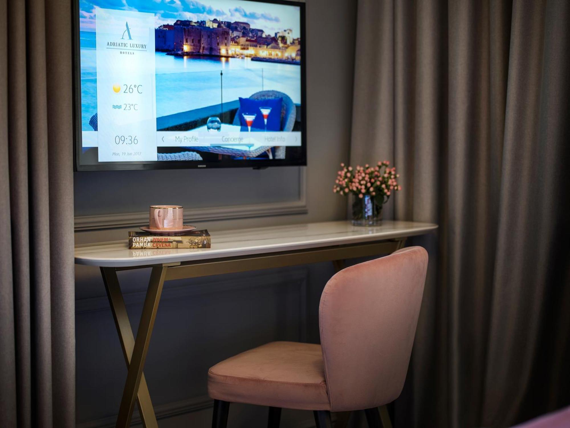 Villa Odak Suite met Frans Balkon en Uitzicht op Zee