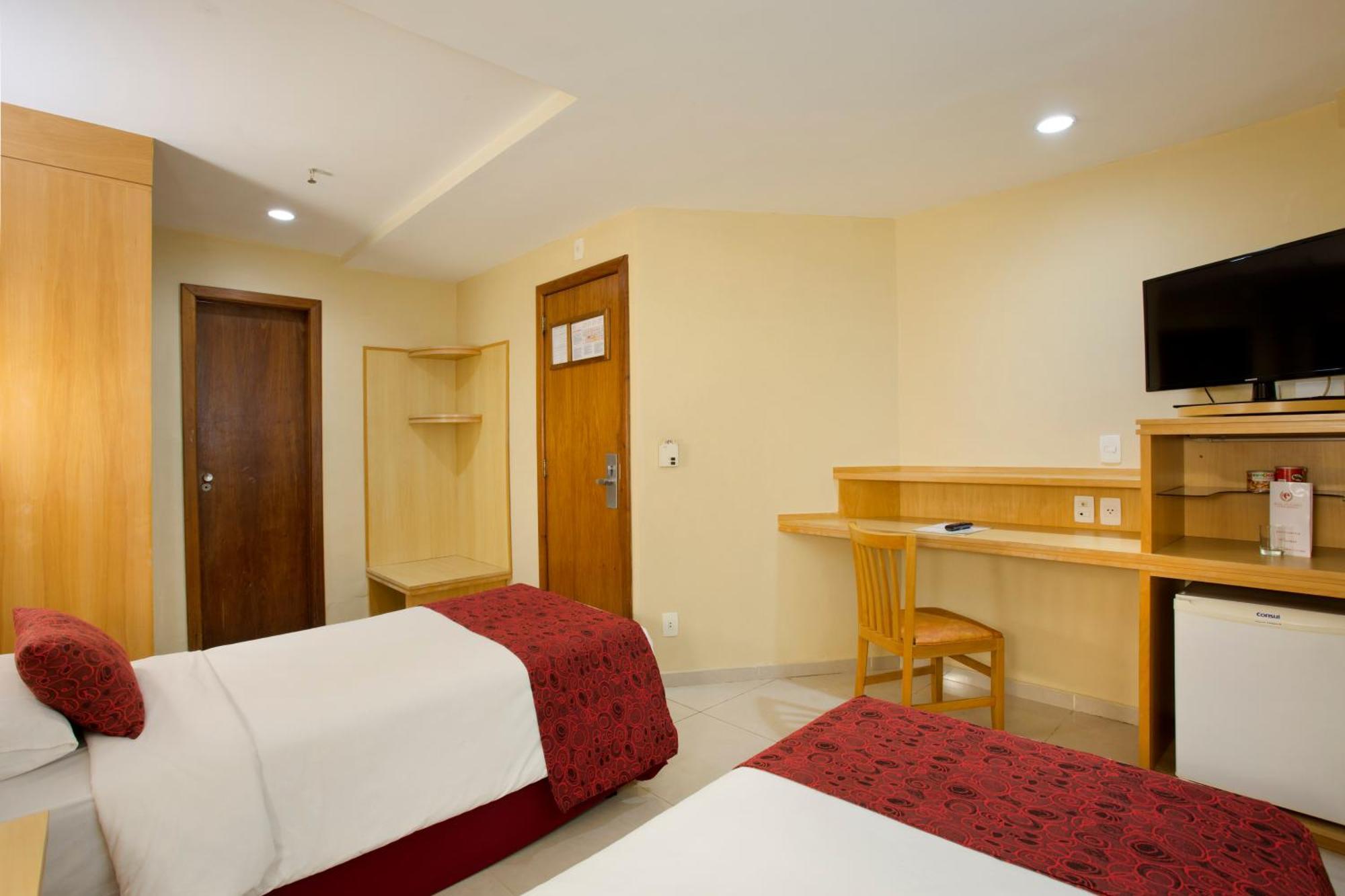 Standard Twin Room,705950047:JPEG