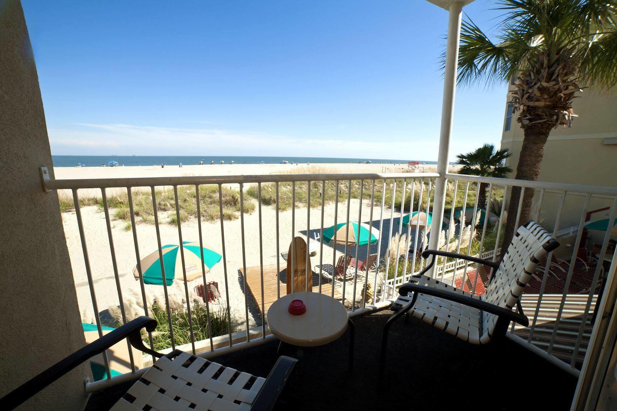 Deluxe Queen Room with Two Queen Beds - Ocean Front,1156370055:JPEG