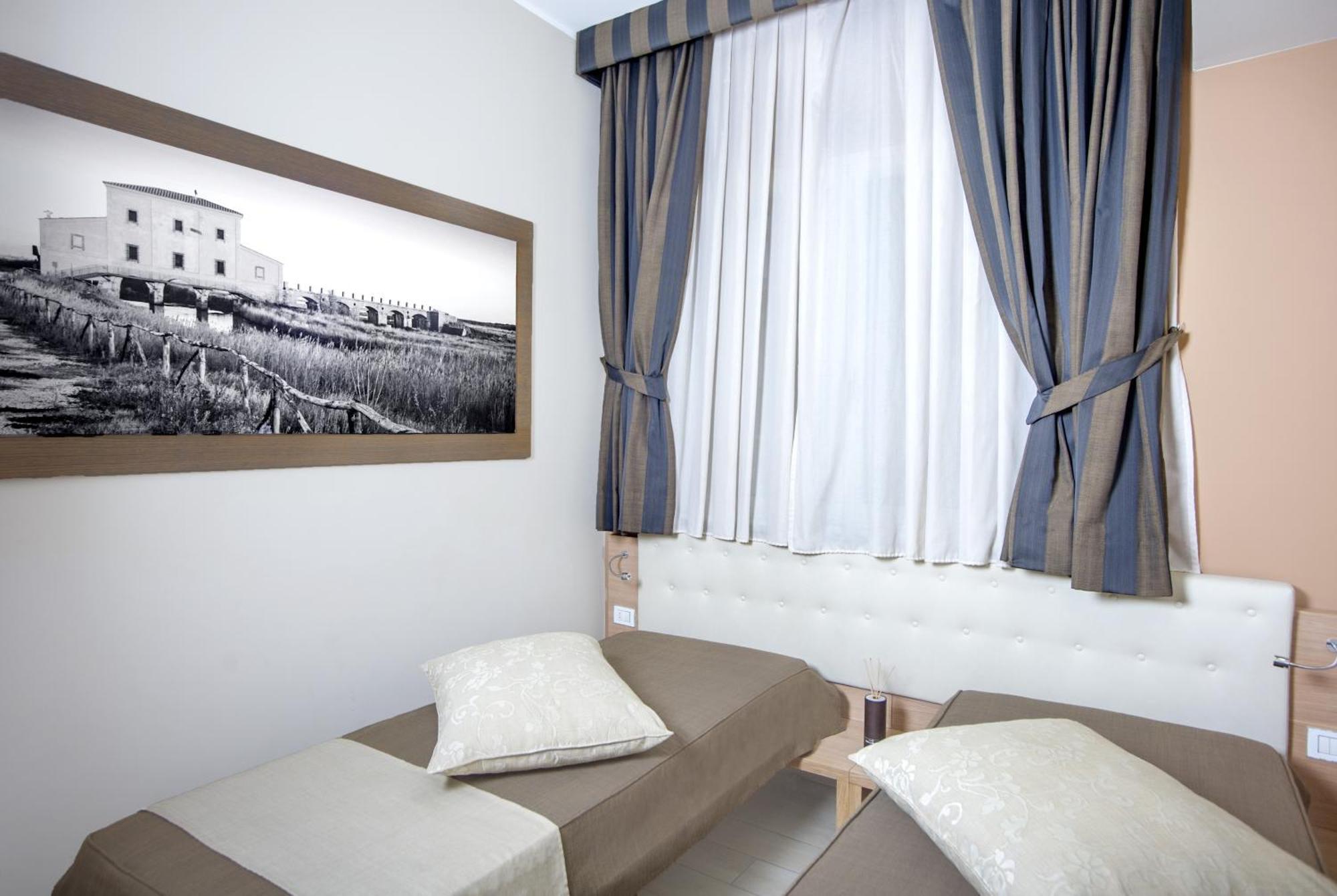 Apartment (4 Adults),710628163:JPEG