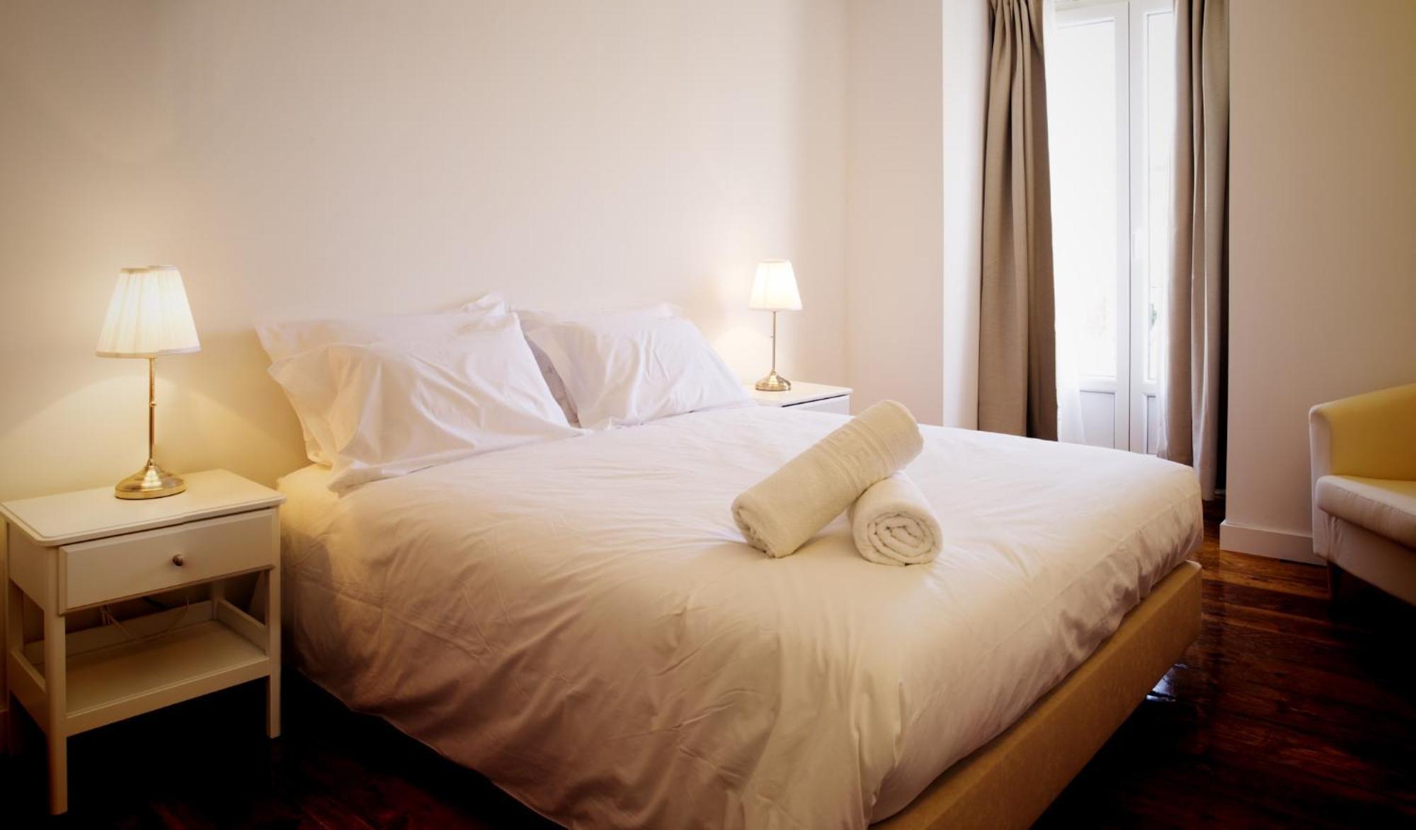 Quarto Duplo com Casa de Banho Privativa