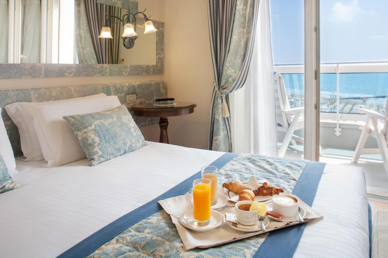 Double Room with Full Sea View,925473421:JPEG