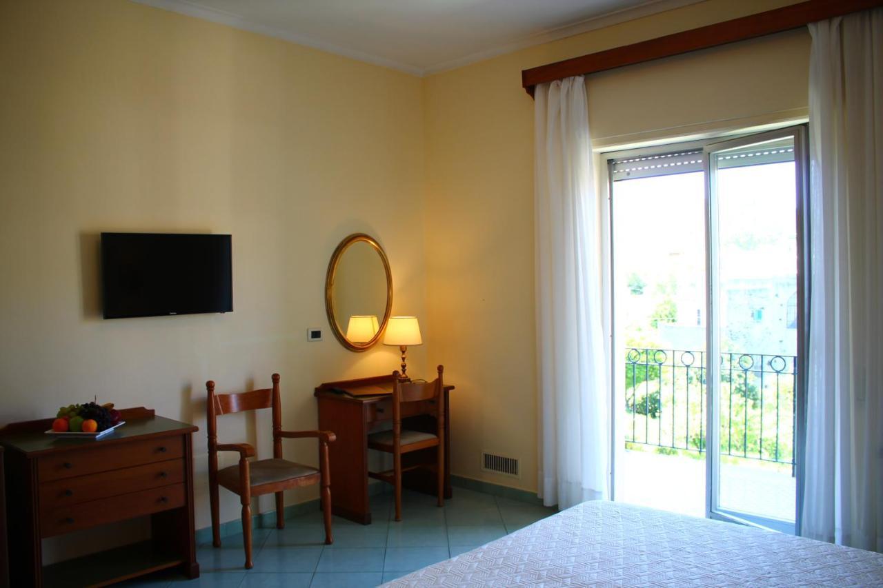 Double or Twin Room Balcony Garden View