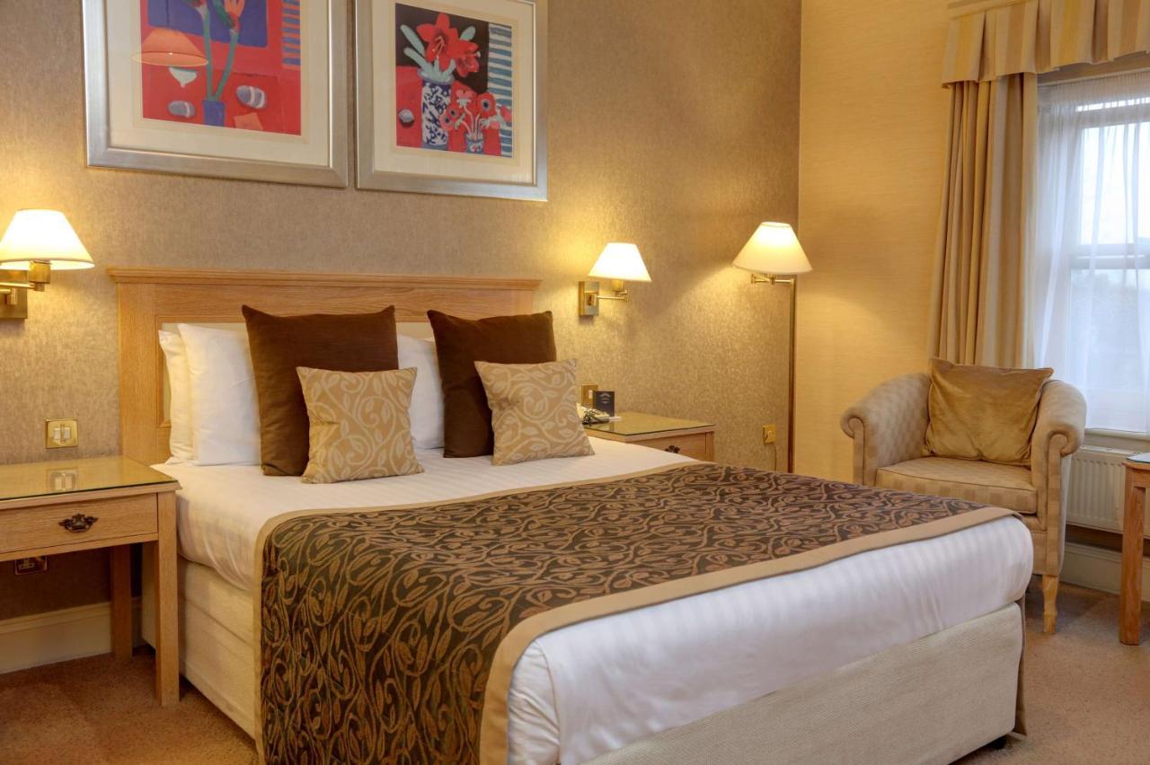 Executive Queen Room