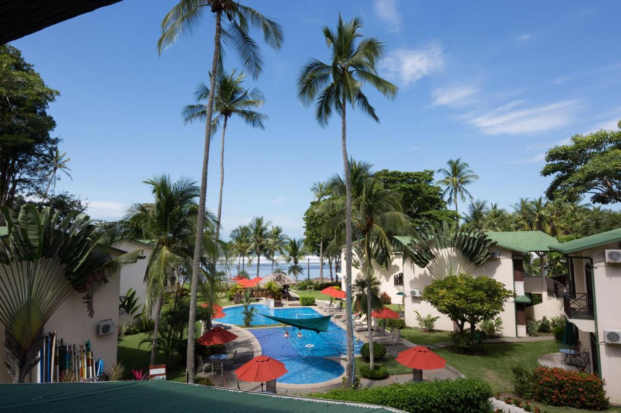 Condo mit 2 Schlafzimmern und Poolblick