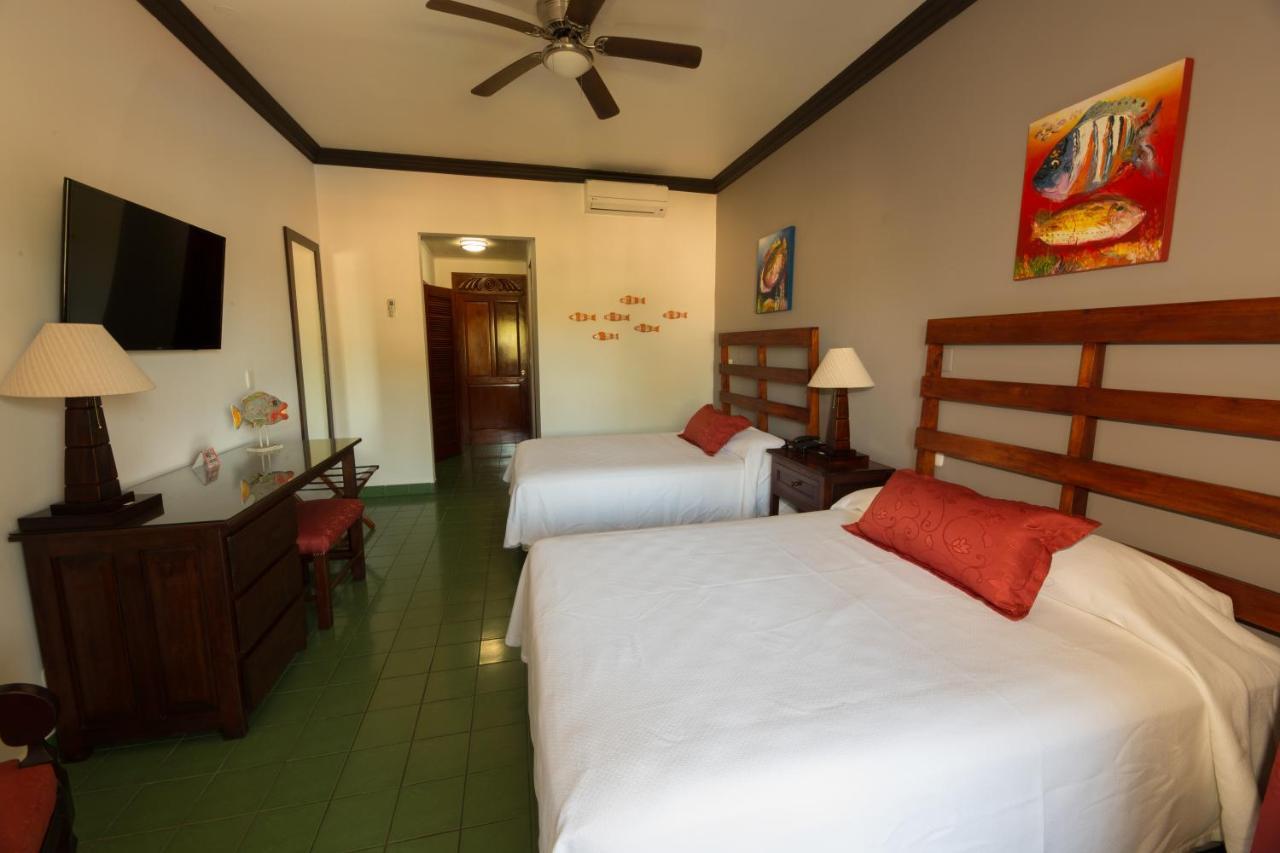 Deluxe-Zimmer mit 2 Doppelbetten